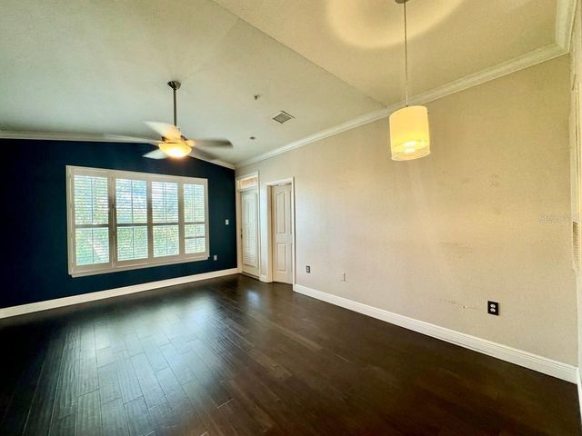 5000 CULBREATH KEY WAY 1-318, Tampa, FL 33611