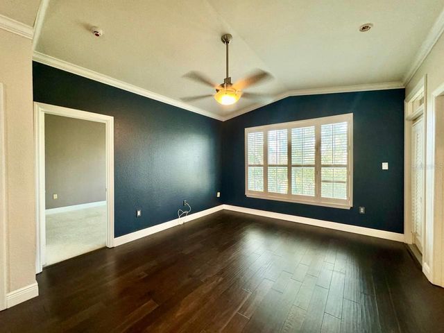 5000 CULBREATH KEY WAY 1-318, Tampa, FL 33611