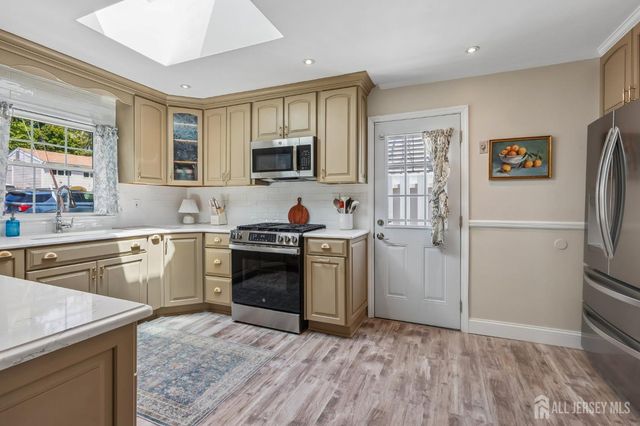 24 Brandeis Road, Old Bridge, NJ 08859