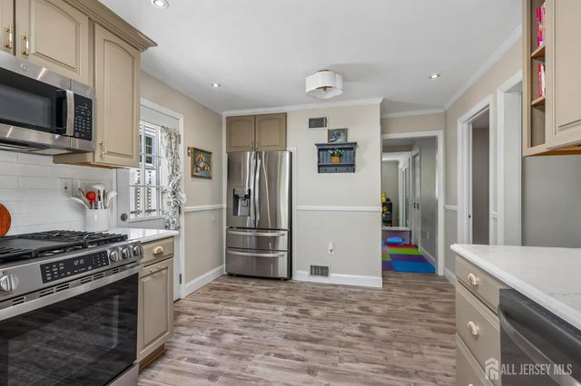24 Brandeis Road, Old Bridge, NJ 08859