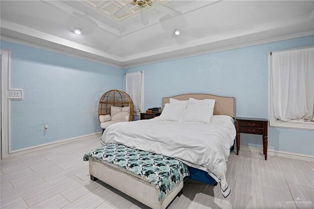 2220 Heather Avenue, Edinburg, TX 78542