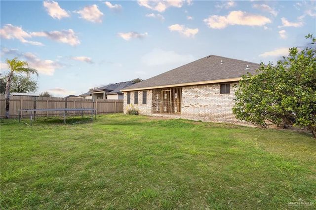 2220 Heather Avenue, Edinburg, TX 78542