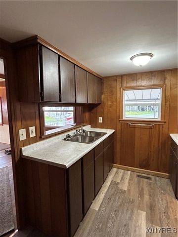 65 Andrus Circle, Hanover, NY 14136