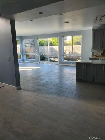 20819 W Seasons Lane, Los Angeles, CA 91306
