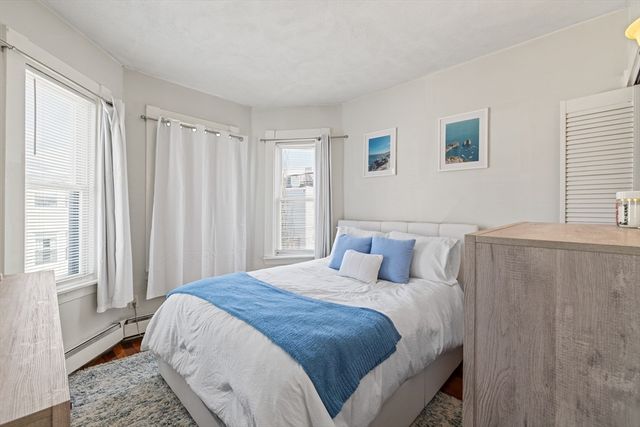 451 E 7th St, Boston, MA 02127