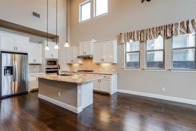 1516 Colorado Ruby Court, Arlington, TX 76005