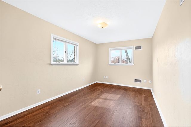 1443 Stoltz Rd, Bethel Park, PA 15102