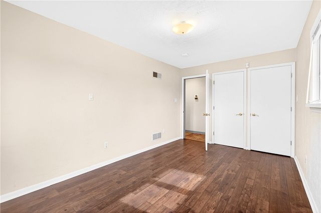 1443 Stoltz Rd, Bethel Park, PA 15102