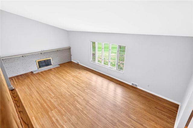 1443 Stoltz Rd, Bethel Park, PA 15102