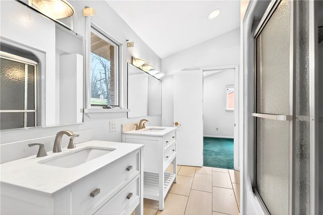 1443 Stoltz Rd, Bethel Park, PA 15102