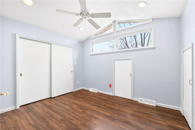 1443 Stoltz Rd, Bethel Park, PA 15102