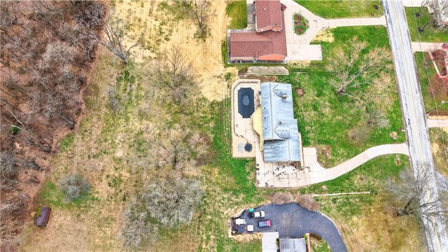 1443 Stoltz Rd, Bethel Park, PA 15102