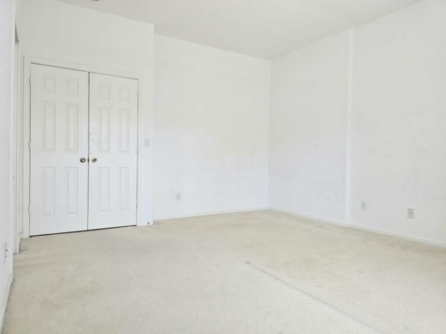 10589 NW 56th Pl, Coral Springs, FL 33076