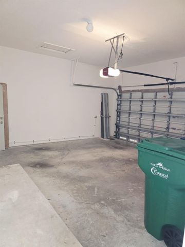 10589 NW 56th Pl, Coral Springs, FL 33076