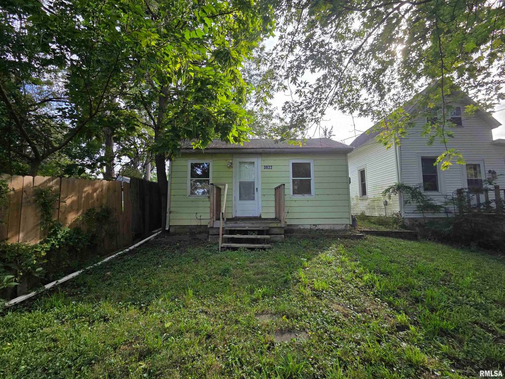 3822 N FABER Street, Peoria Heights, IL 61616