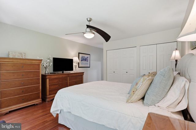 11615 HUNTERS GREEN CT, Reston, VA 20191
