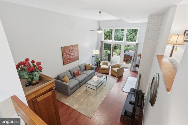 11615 HUNTERS GREEN CT, Reston, VA 20191