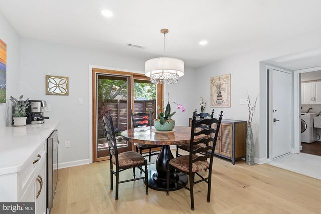 11615 HUNTERS GREEN CT, Reston, VA 20191