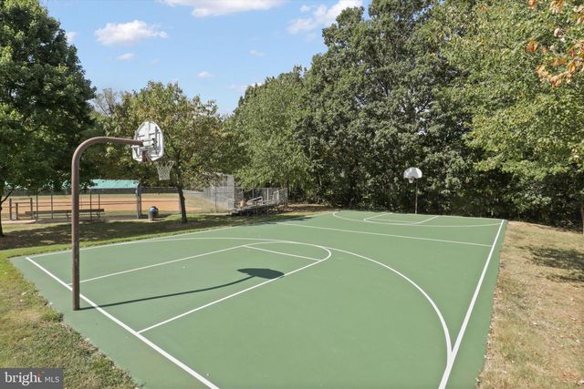 11615 HUNTERS GREEN CT, Reston, VA 20191