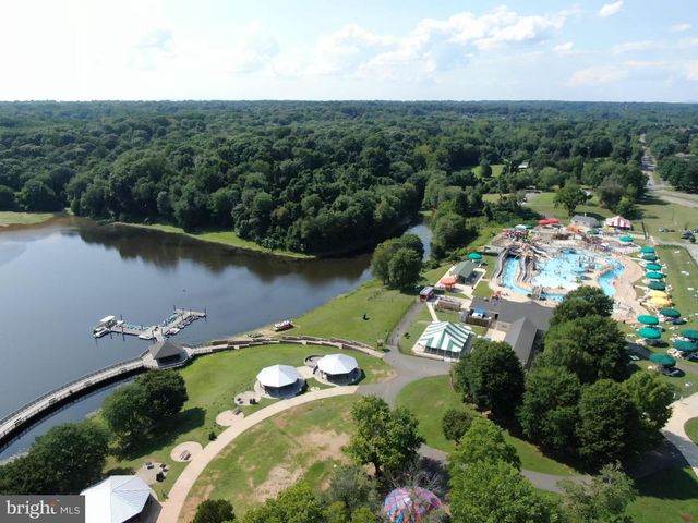 11615 HUNTERS GREEN CT, Reston, VA 20191