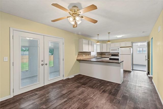 207 Kristine Avenue, Clinton, MO 64735