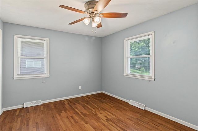 207 Kristine Avenue, Clinton, MO 64735