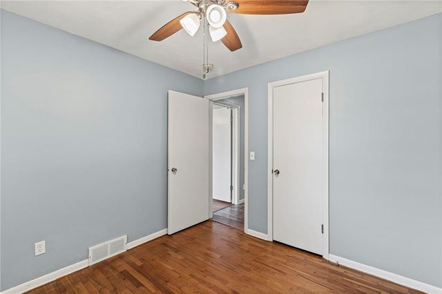 207 Kristine Avenue, Clinton, MO 64735