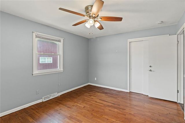 207 Kristine Avenue, Clinton, MO 64735