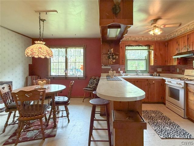 8325 Fish Hatchery Road, Rome, NY 13440
