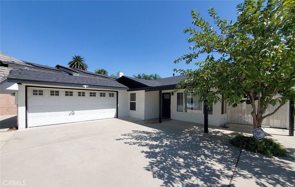 8132 Hatillo, Los Angeles, CA 91306 — photo 2