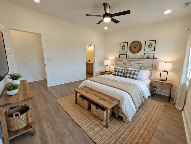 206 Sandalwood Way, Dickson, TN 37055