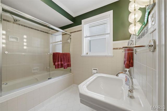 7723 Cornell Avenue, University City, MO 63130