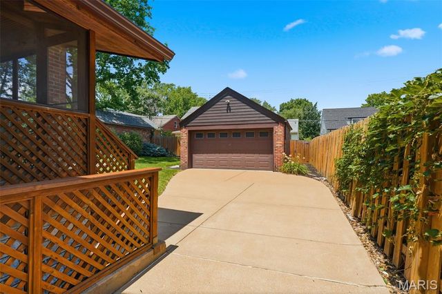 7723 Cornell Avenue, University City, MO 63130