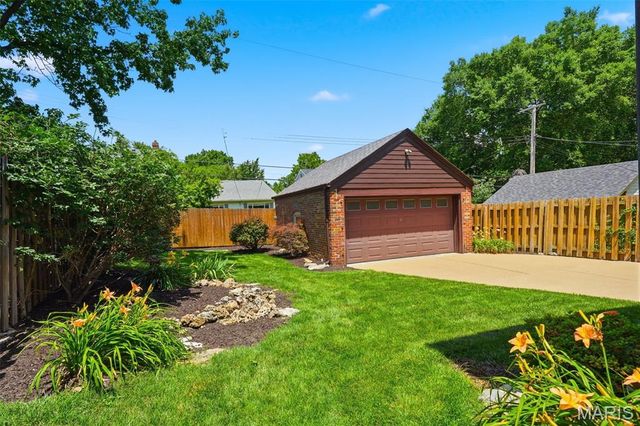 7723 Cornell Avenue, University City, MO 63130