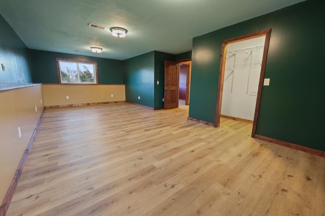 24480 17th Avenue, Saint Augusta, MN 56301