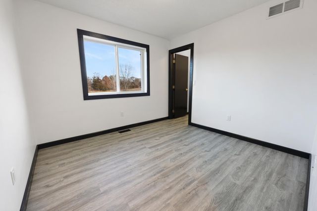 24480 17th Avenue, Saint Augusta, MN 56301