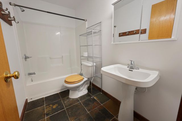 24480 17th Avenue, Saint Augusta, MN 56301