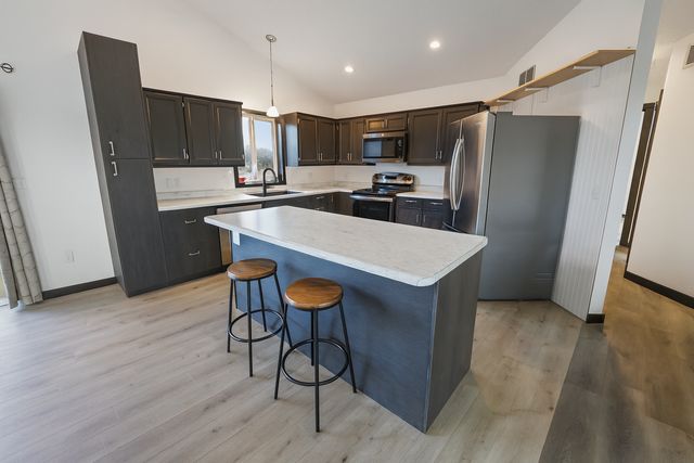 24480 17th Avenue, Saint Augusta, MN 56301