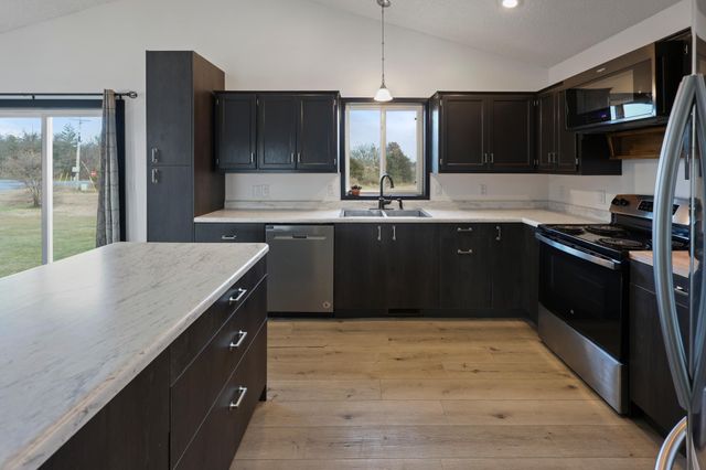 24480 17th Avenue, Saint Augusta, MN 56301