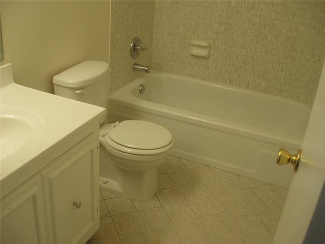 8028 SW 17th Place 4-5, Davie, FL 33324