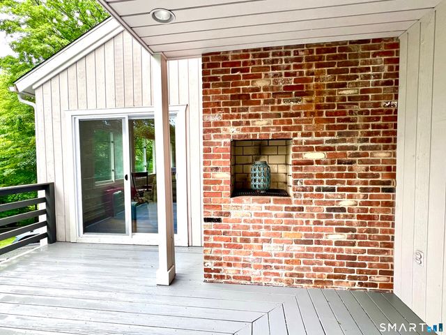 26 Hulda Hill Road, Wilton, CT 06897