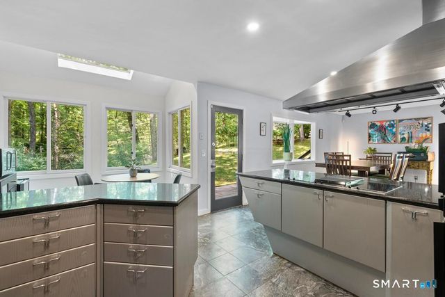 26 Hulda Hill Road, Wilton, CT 06897