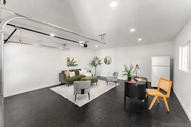 3549 Redwood St, San Diego, CA 92104