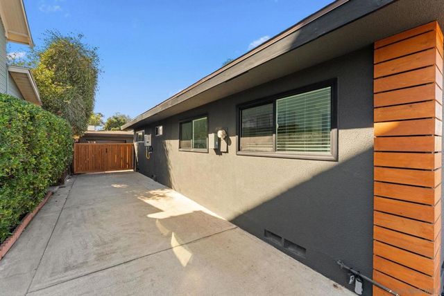 3549 Redwood St, San Diego, CA 92104