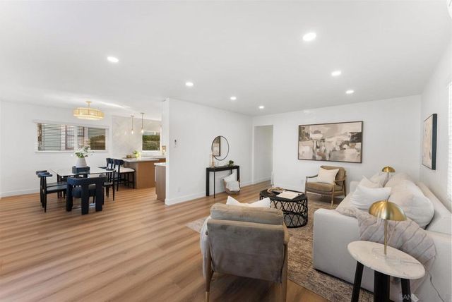 3549 Redwood St, San Diego, CA 92104