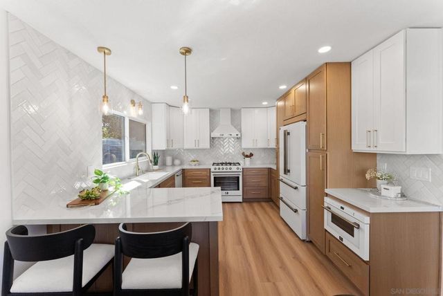 3549 Redwood St, San Diego, CA 92104