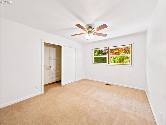 20310 Sw BOONES FERRY Rd, Tualatin, OR 97062