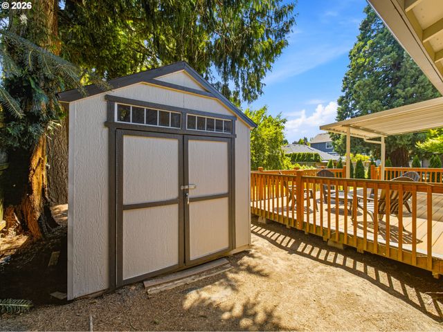 20310 Sw BOONES FERRY Rd, Tualatin, OR 97062