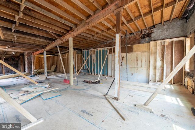 400-402 PITMAN PL, Baltimore, MD 21202