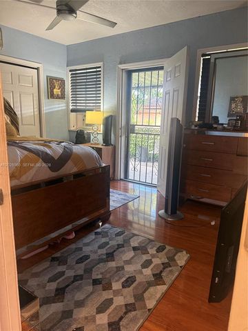1741 NW 92nd St, Miami, FL 33147